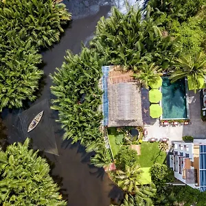 https://villa-flower.hotelsofhoian.com